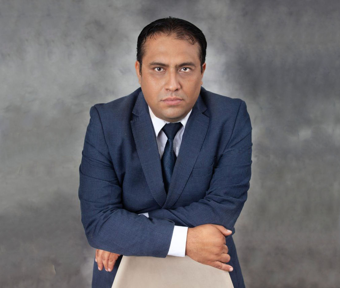 ALEXANDER PAUL TRUJILLO LIZARBE